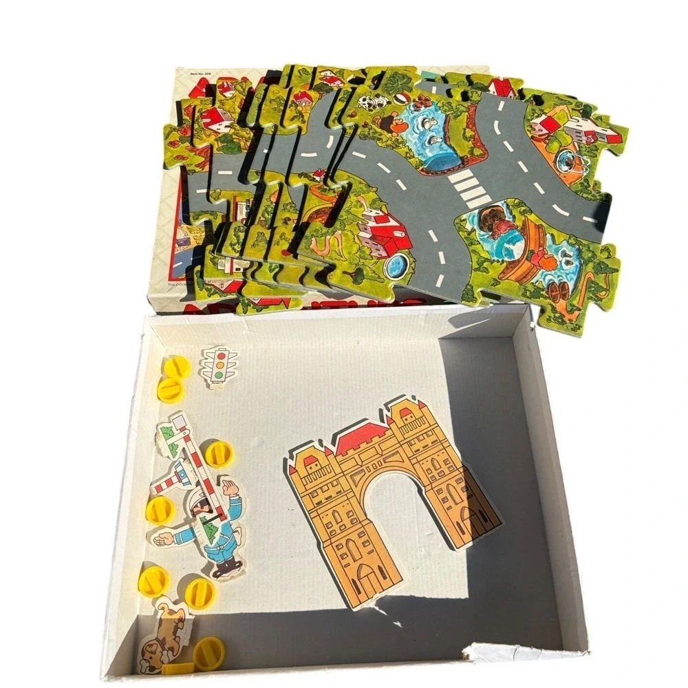 Discovery Toys Adventure Floor Puzzle Roadside Accessories for Kids Vintage 1986 - Picture 3 of 5